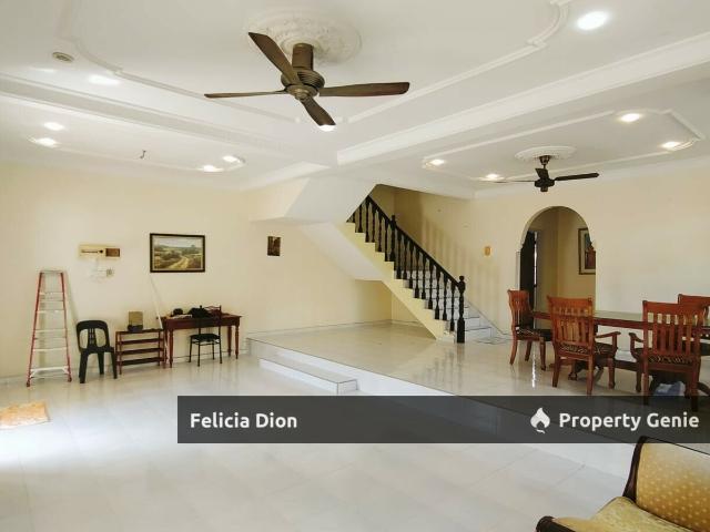Residential House for sale in Malaka