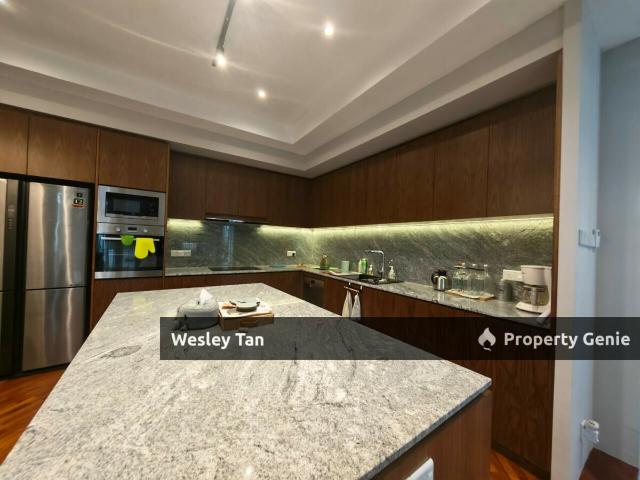 Bungalow for sale in Malaka