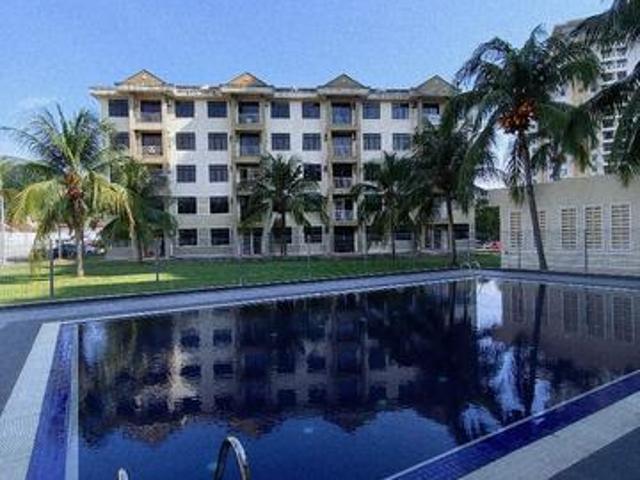 Apartment for sale in Malaka