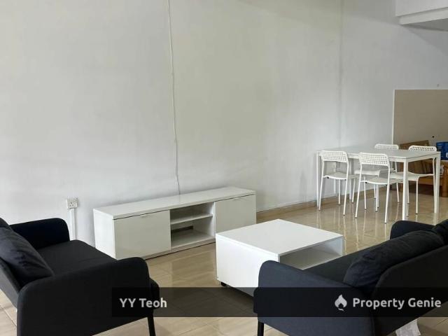 Terraced House for sale in Malaka