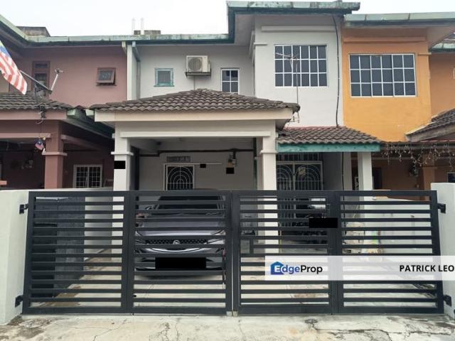 House for sale in Taman Idaman, Serendah