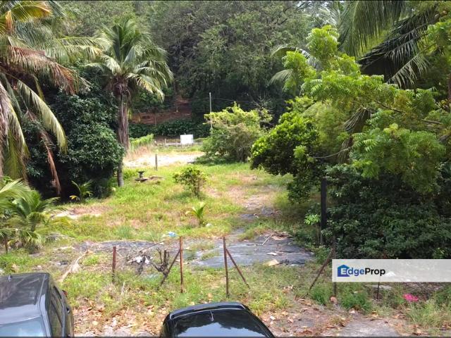 House for sale in Malaka