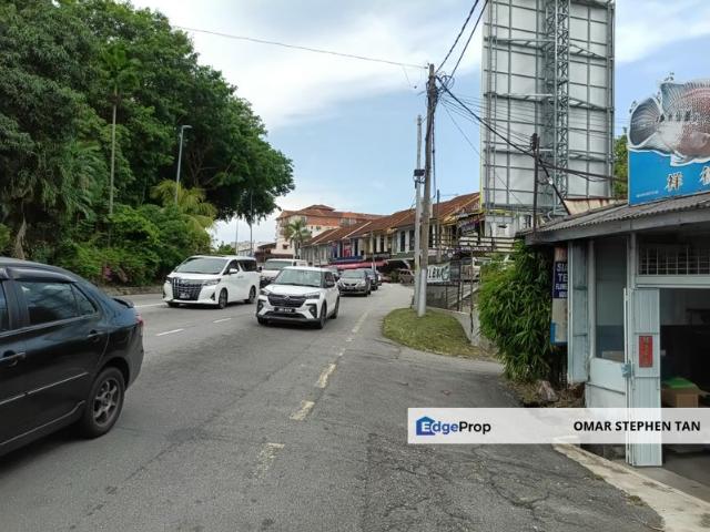 Shop for sale in Malaka