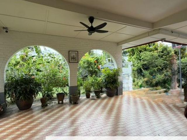 House for sale in Petaling, Damansara Damai