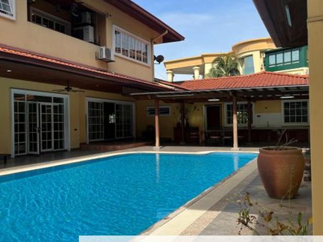 House for sale in Petaling, Damansara Damai