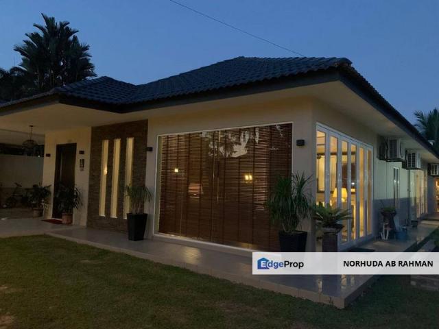 House for sale in Petaling, Damansara Damai