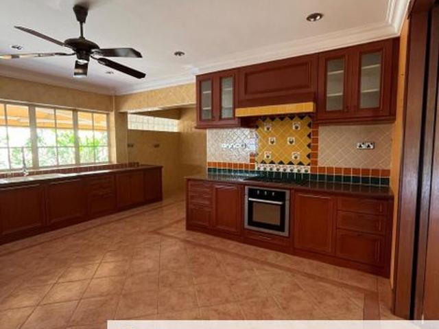 House for sale in Petaling, Damansara Damai