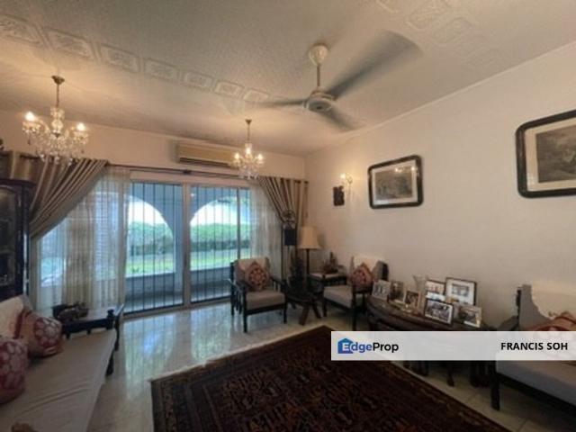 House for sale in Petaling, Damansara Damai
