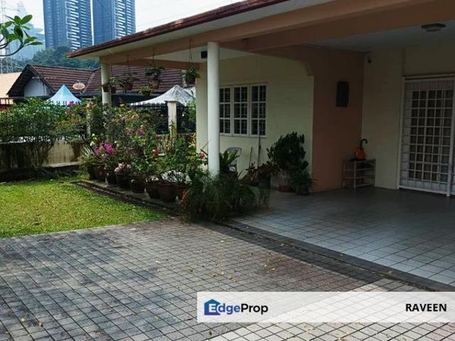 House for sale in Petaling, Damansara Damai