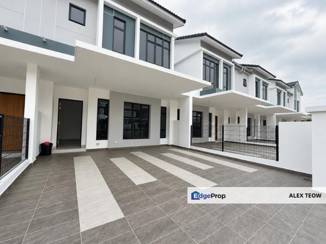 House for sale in Taman Impian Emas, Iskandar Puteri