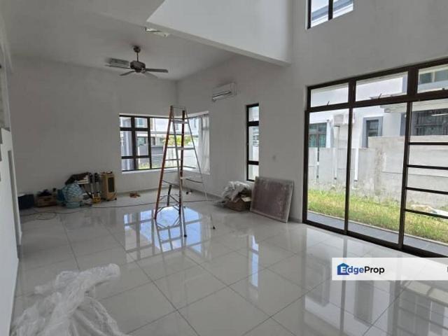 House for sale in Country Heights Damansara, Kuala Lumpur