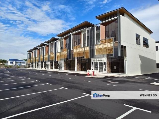 Shop for rent in Bukit Ledang, Johor