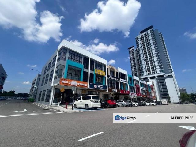 Shop for rent in Bukit Ledang, Johor