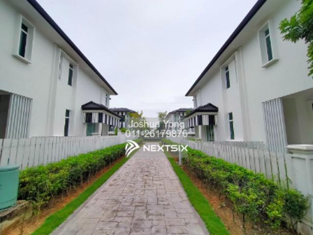 Shop for rent in Bukit Ledang, Johor