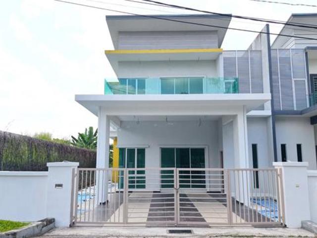 Residential House for sale in Sendayan Village, Negeri Sembilan