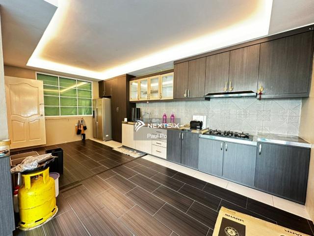 Residential House for sale in Country Heights Damansara, Kuala Lumpur