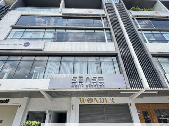 Warehouse for rent in Country Heights Damansara, Kuala Lumpur