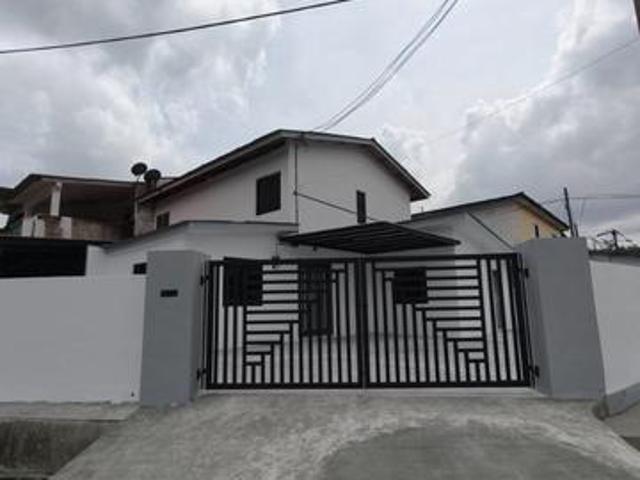 Terraced House for sale in Ulu Tiram, Johor