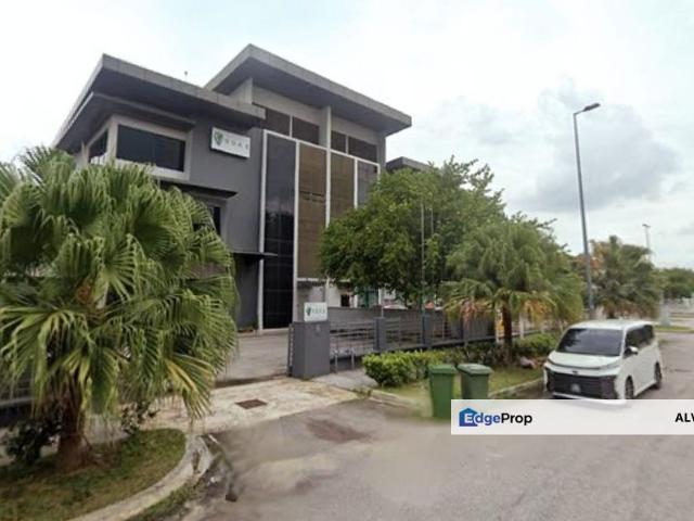 Warehouse for sale in Petaling, Alam Impian