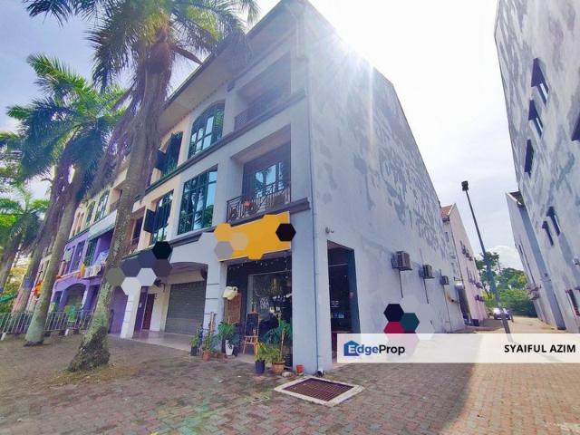 Shop for sale in Shah Alam, Petaling
