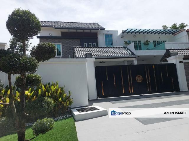 House for sale in Seksyen U8, Shah Alam