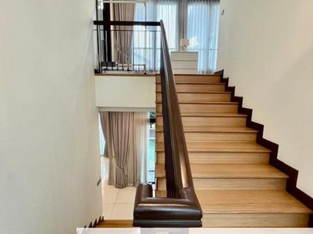House for sale in Seksyen U8, Shah Alam