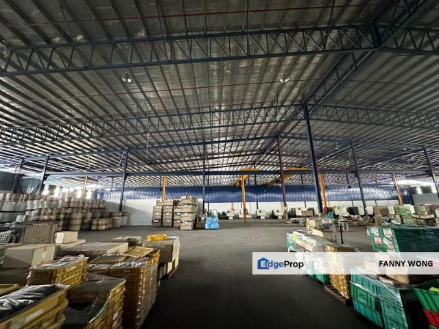 Warehouse for rent in Petaling, Alam Impian