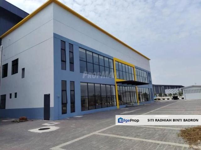 Warehouse for rent in Petaling, Alam Impian