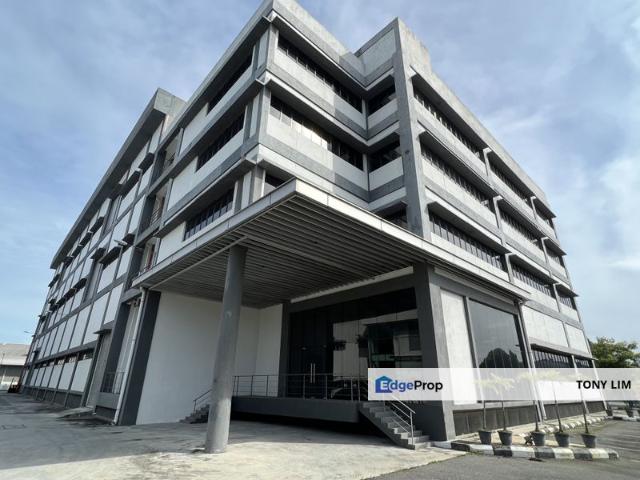 Warehouse for rent in Petaling, Alam Impian