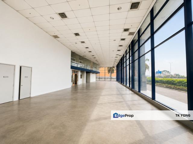 Warehouse for rent in Petaling, Alam Impian