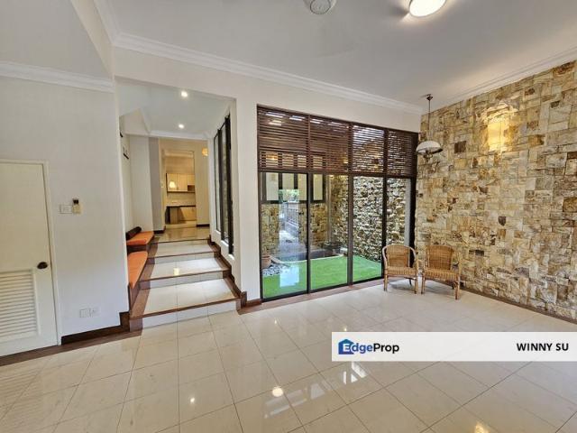 House for sale in Seksyen U8, Shah Alam