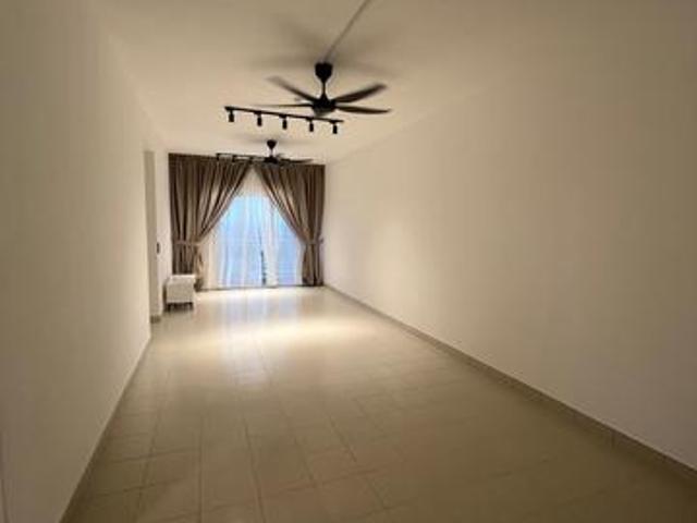 Apartment for rent in Petaling, Alam Impian
