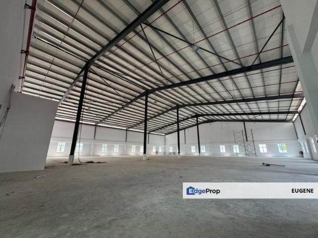 Warehouse for rent in Petaling, Alam Impian