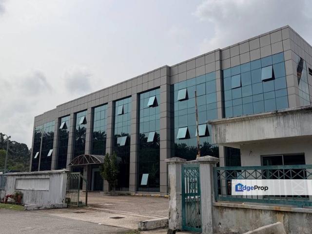 Warehouse for rent in Seksyen U12, Shah Alam