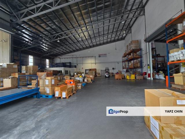 Warehouse for rent in Petaling, Alam Impian