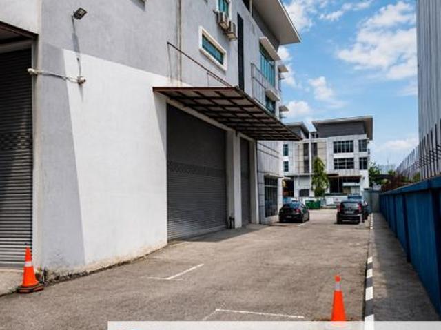 Warehouse for sale in Seksyen U12, Shah Alam