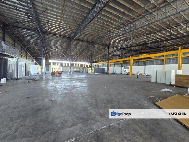 Warehouse for rent in Petaling, Alam Impian