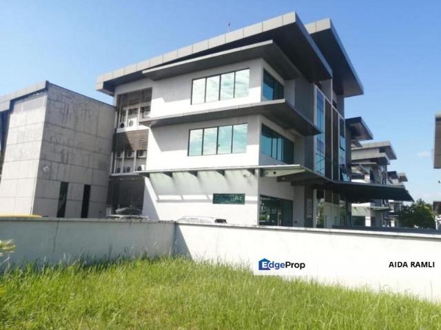 Warehouse for sale in Petaling, Alam Impian