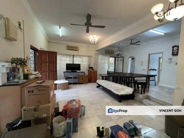 House for sale in Petaling, Alam Impian