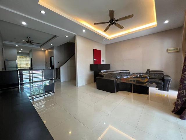 Terraced House for rent in Wellesley, Penang