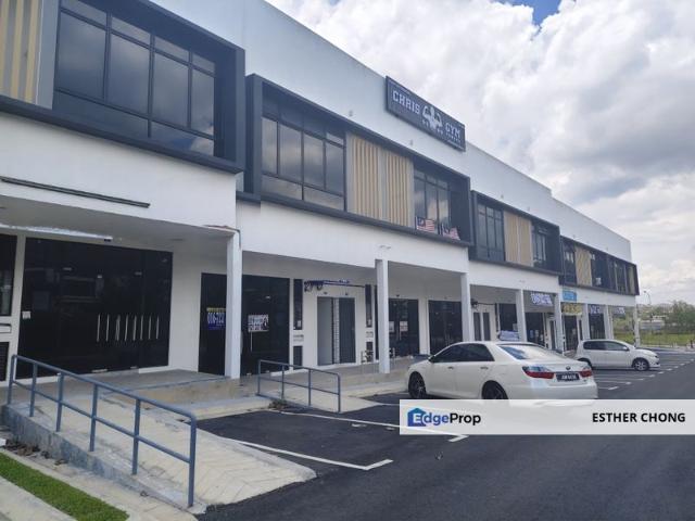 Shop for rent in Ulu Tiram, Johor