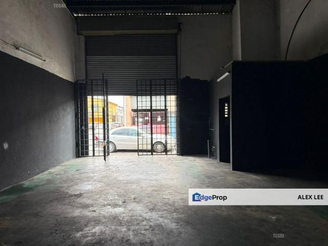 Warehouse for rent in Alam Impian, Selangor
