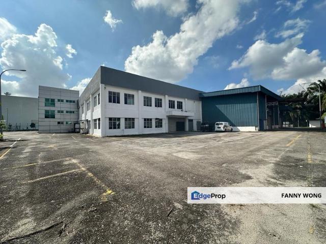 Warehouse for sale in Shah Alam, Petaling