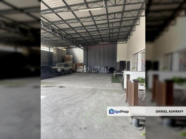 Warehouse for sale in Seksyen 32, Shah Alam