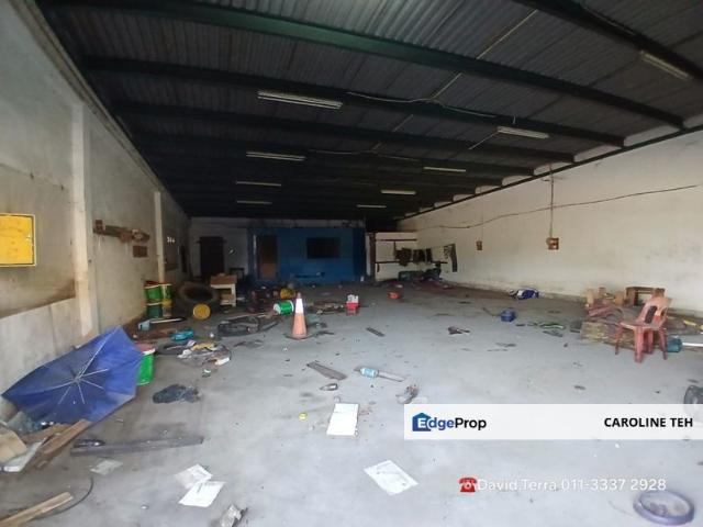 Warehouse for sale in Seksyen 32, Shah Alam