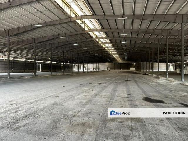 Warehouse for rent in Seksyen 34, Shah Alam