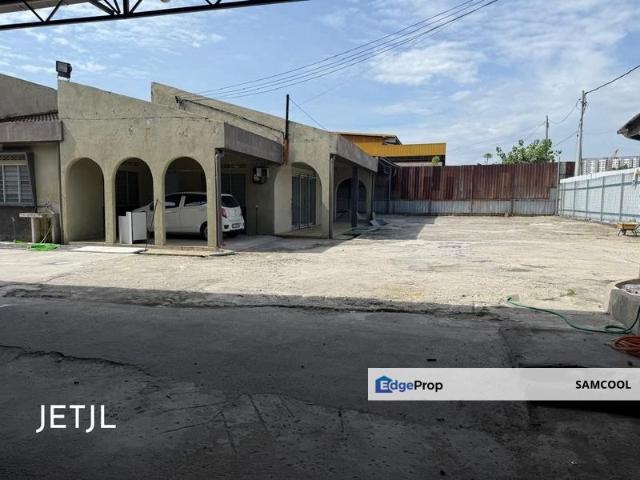 Warehouse for rent in Alam Impian, Selangor
