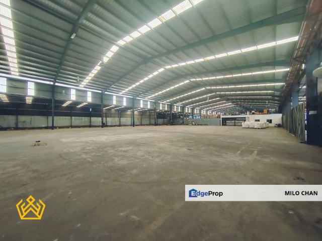 Warehouse for rent in Alam Impian, Selangor