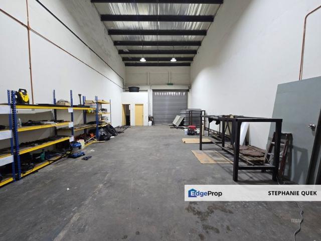 Warehouse for sale in Alam Impian, Selangor