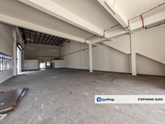 Warehouse for rent in Alam Impian, Selangor